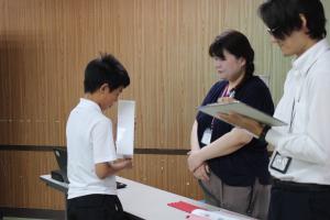 発言順位を決めるくじ引き